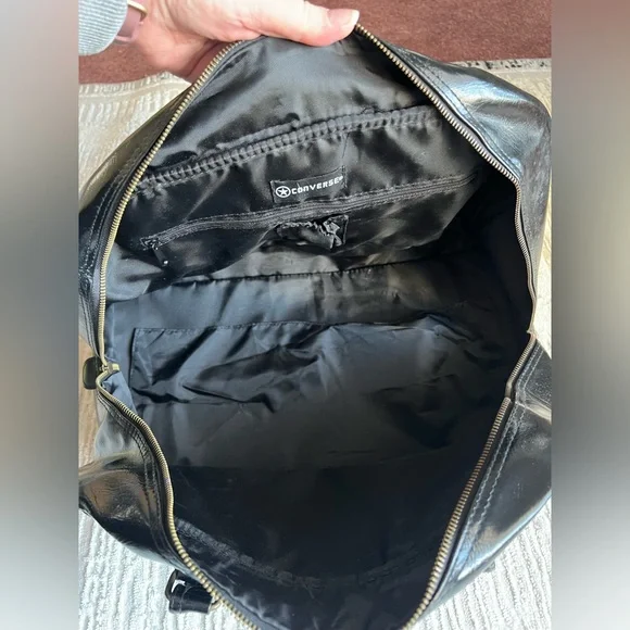 Converse Black Bag with Red Star and Cream Logo - Picture 5 of 6